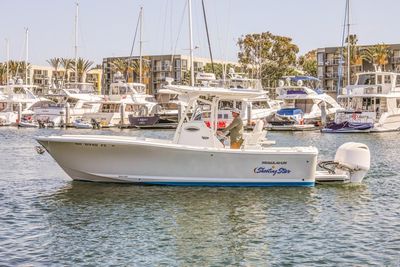 2017 Regulator 25