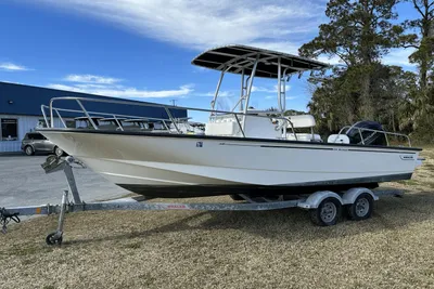 2016 Boston Whaler 210 Montauk