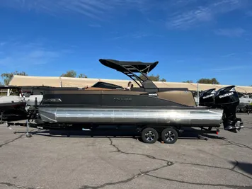 2024 Tahoe 25 Cascade Twin Quad Lounger Special