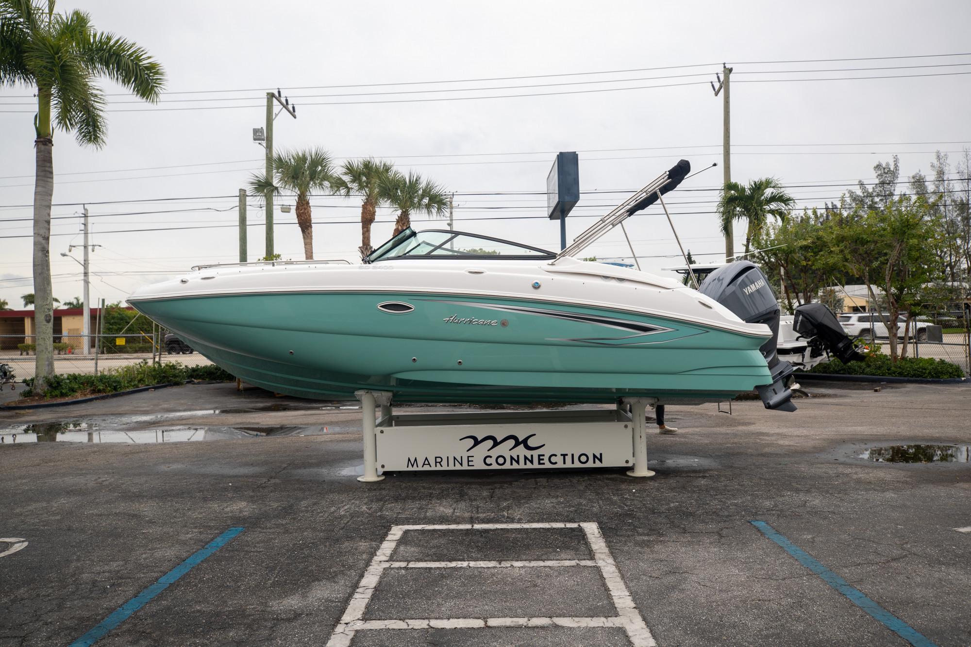 New 2024 Hurricane SunDeck 2400 OB 34994 Stuart Boat Trader   9154758 957062440 0 180120241254 2 