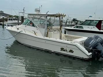 2001 Pursuit 3070 Offshore Center Console