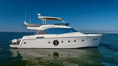 2022 Monte Carlo Yachts MC6