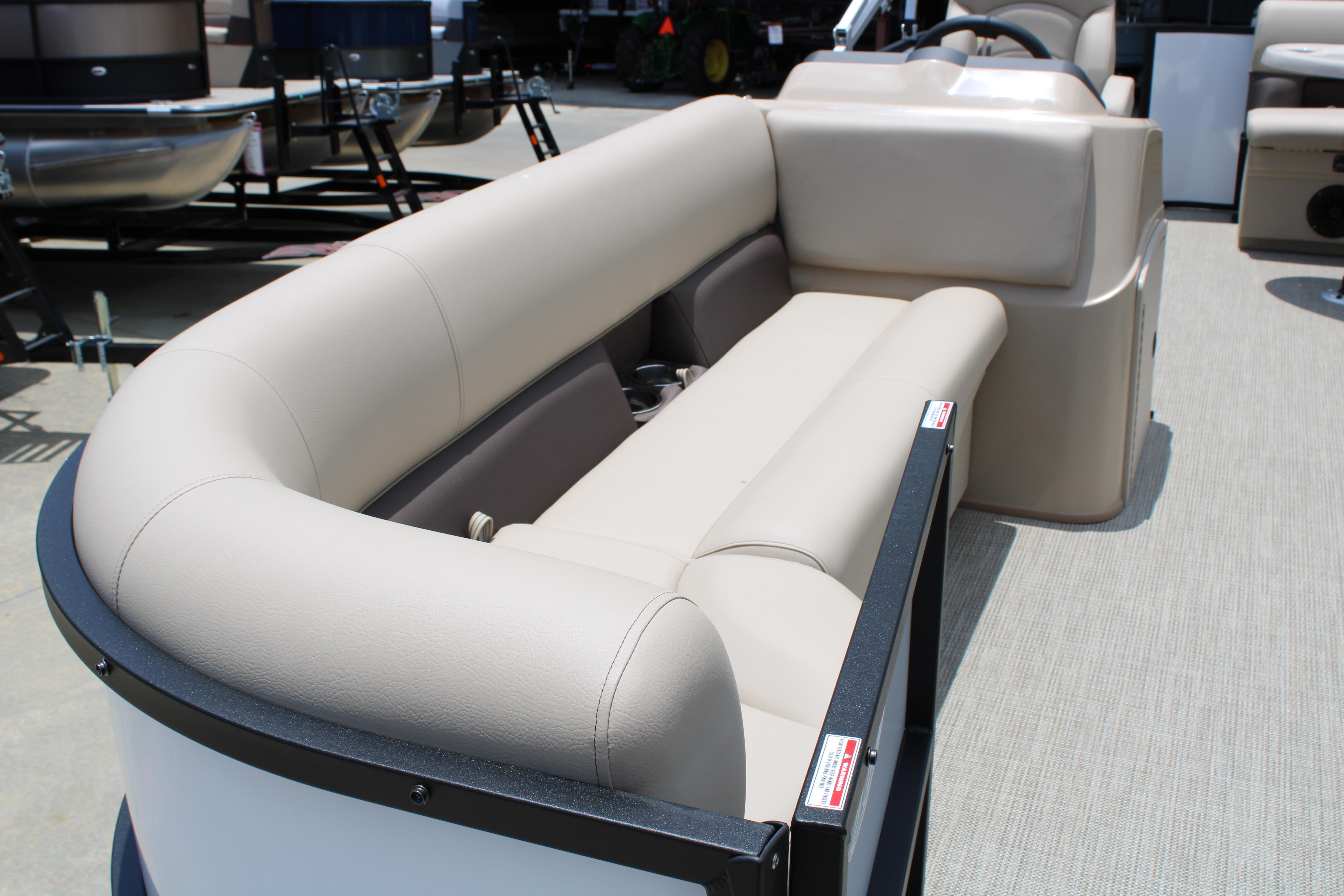 2023 Bentley Pontoons LE 200 Cruise