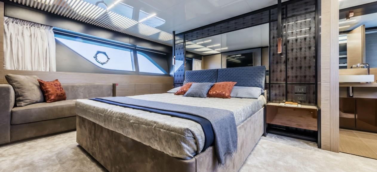 Manufacturer Provided Image: Ferretti Yachts 780 Cabin