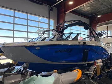 2024 Yamaha Boats 222XE