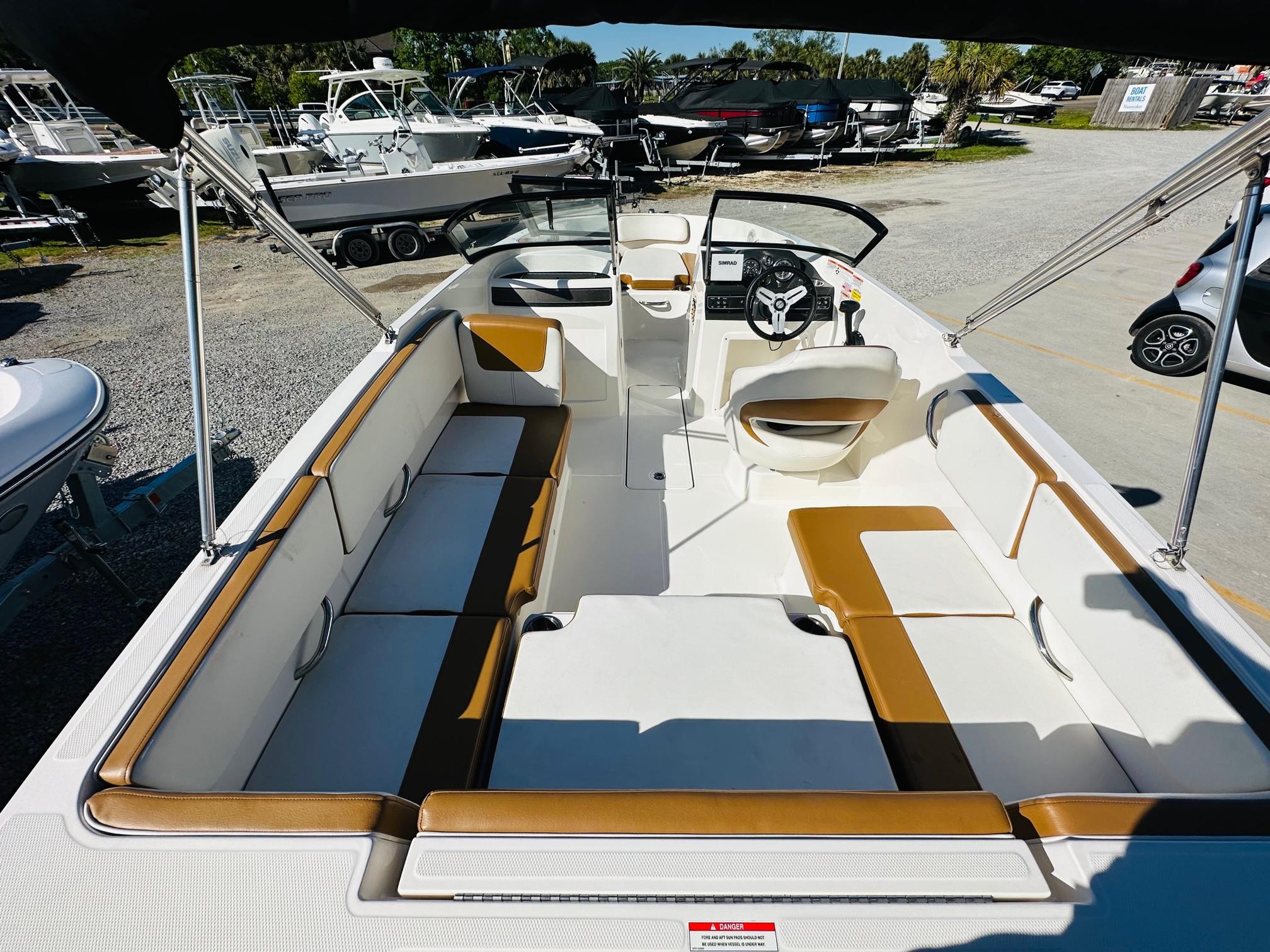 2020 Bayliner VR4 Outboard