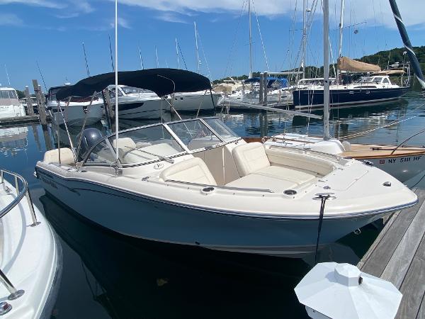 Used 2018 Grady-White Freedom 215, 11963 East Hampton - Boat Trader