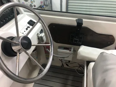 1990 Sea Ray Sundancer 230