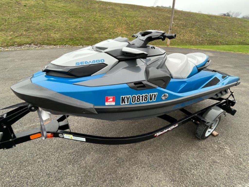 2019 Sea-Doo GTX 155 IBR & Sound System