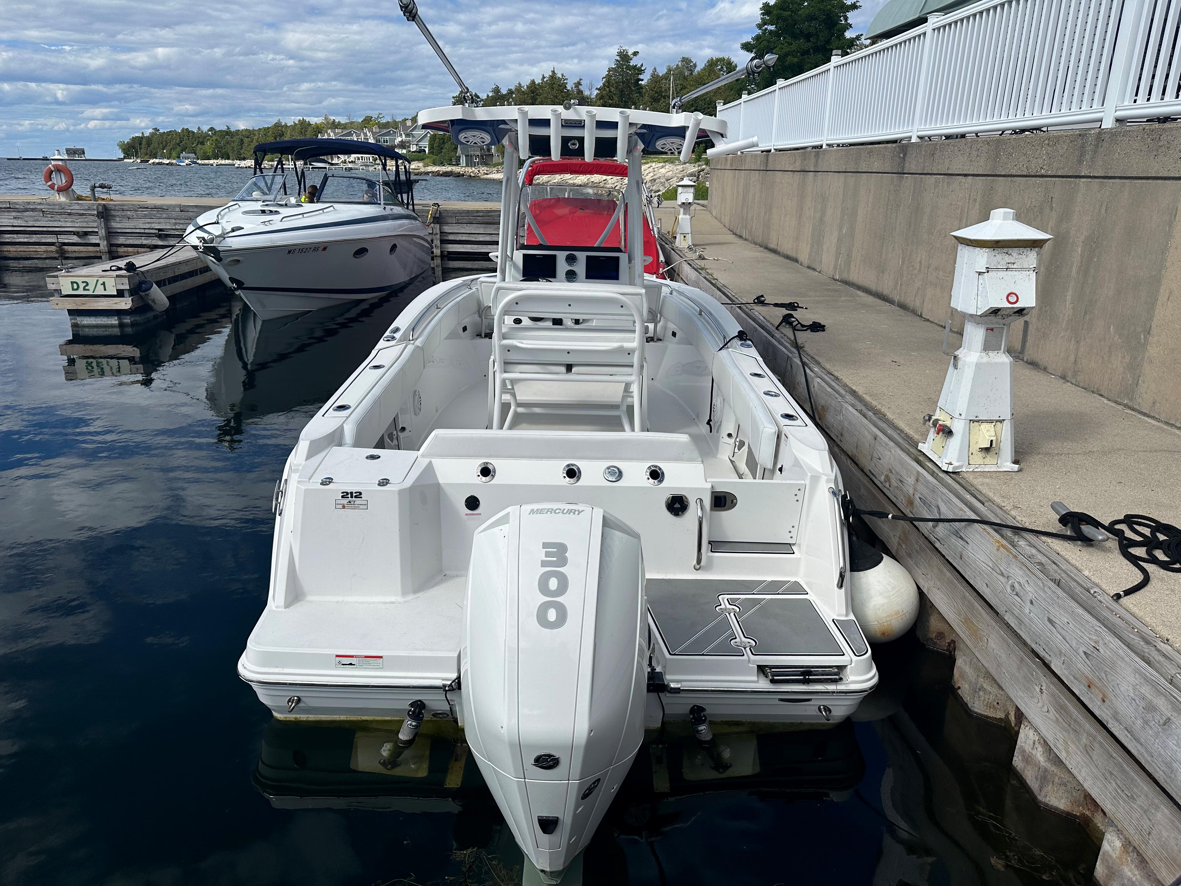Used 2020 Blackfin 212 CC, 54234 Sister Bay - Boat Trader Used 2020 Blackfin 212 CC, 54234 Sister Bay - Boat Trader