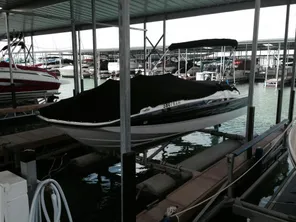 2012 Bayliner 197 Deck Boat