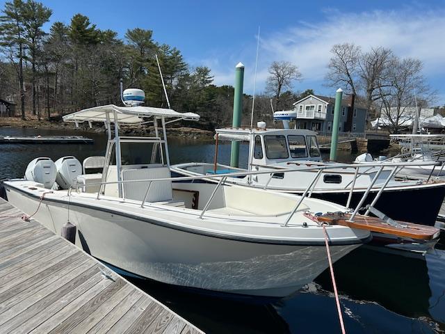 Used 1990 Mako 261 Center Console, 01944 Manchester by the Used 1990 Mako 261 Center Console, 01944 Manchester by the