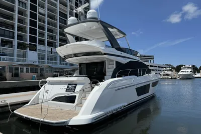 2024 Azimut 53 Fly