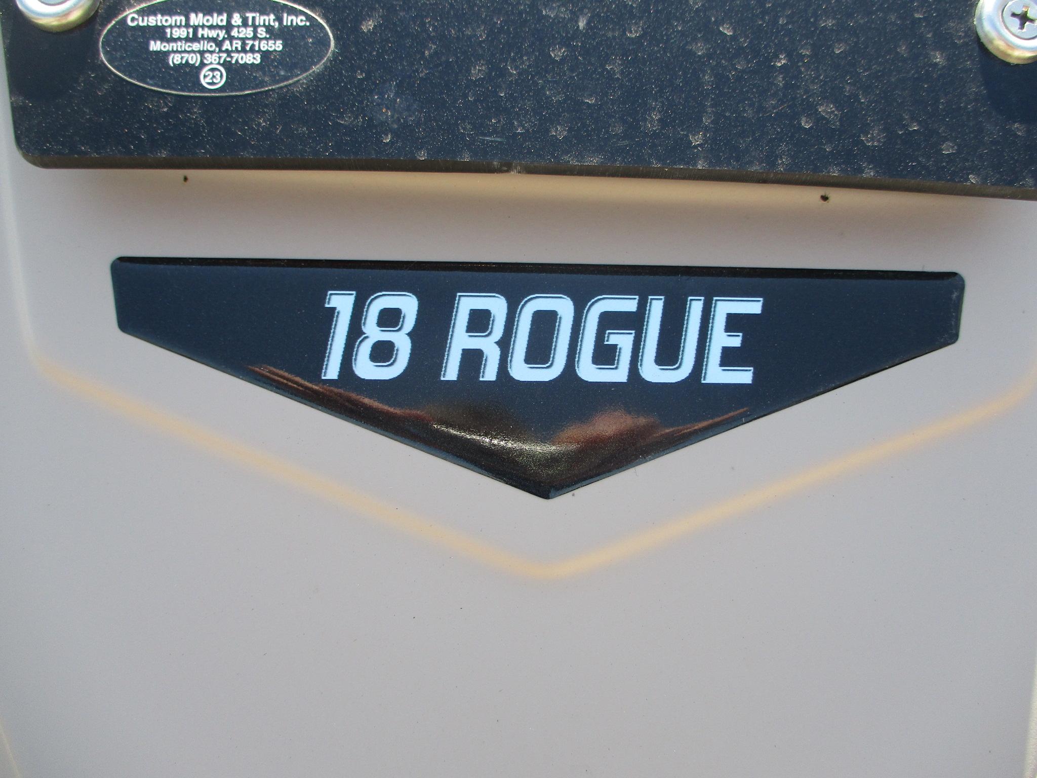 2024 Avid 18 rogue Side Console