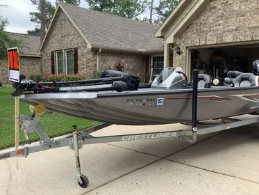 2018 Crestliner VT 18 DX