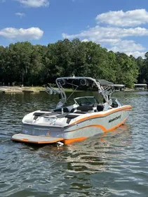 2018 MasterCraft X23