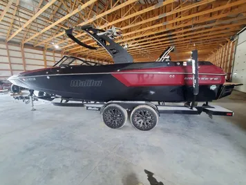 2019 Malibu Wakesetter 24 MXZ