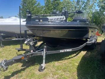 2023 Nitro ZV20 Pro