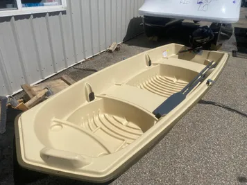 Plastic boats - Boat Trader