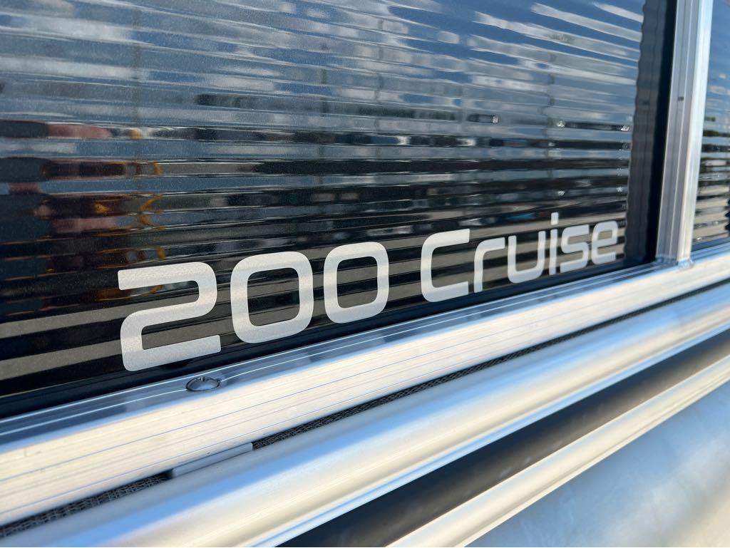 2024 Lowe 200 Ultra Cruise