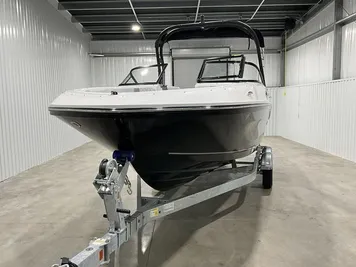 2024 Bayliner VR6 Bowrider