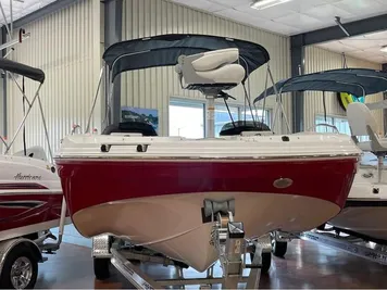 2023 Hurricane SUNDECK SPORT 192 OB W/140 HP