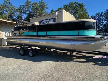 2024 Bentley Pontoons Legacy 240 Cruise XL