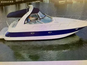 2002 Cruisers Yachts 3672