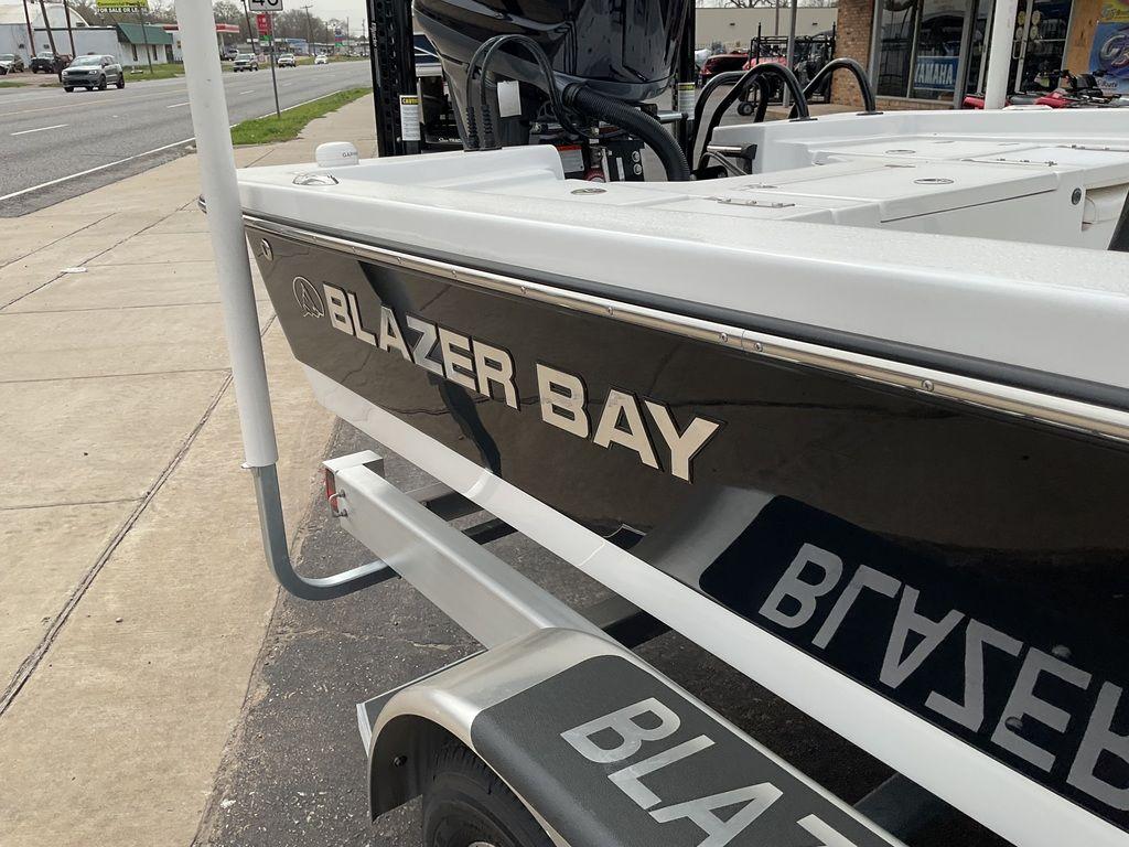 2024 Blazer 2220 Bay Center Console