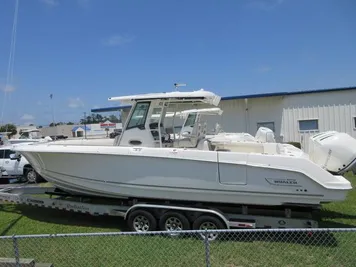 2023 Boston Whaler 33 OUTRAGE