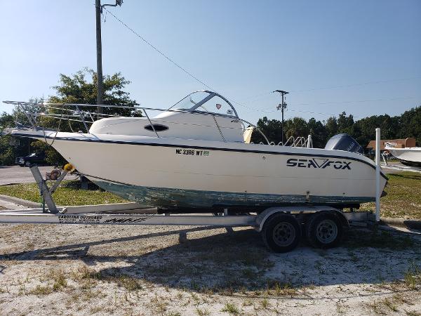 Used 2002 Sea Fox 210 Walk Around, 28443 Hampstead - Boat Trader