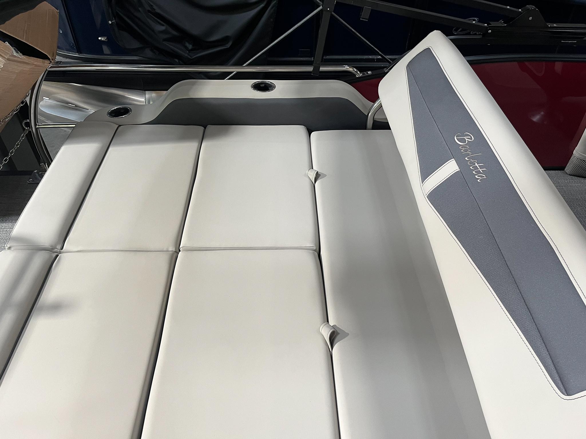 New 2023 Barletta Cabrio 24UC, 03246 Laconia - Boat Trader