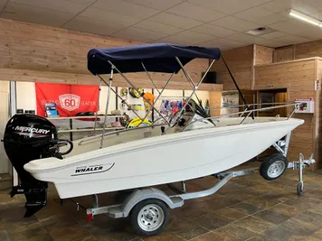 2024 Boston Whaler 130 Super Sport