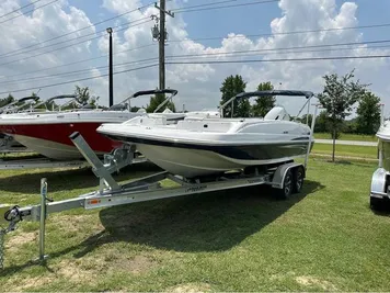 2023 Hurricane SUNDECK SPORT 201 OB W/150 HP