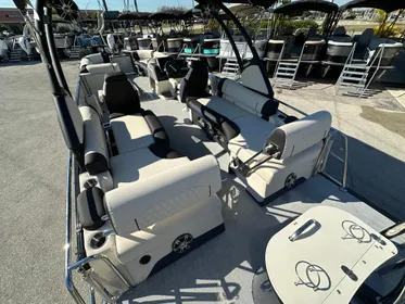 2024 Avalon 2785 Excalibur, Quad Lounger, Tri Toon, High Performance, Mercury 400hp V-10