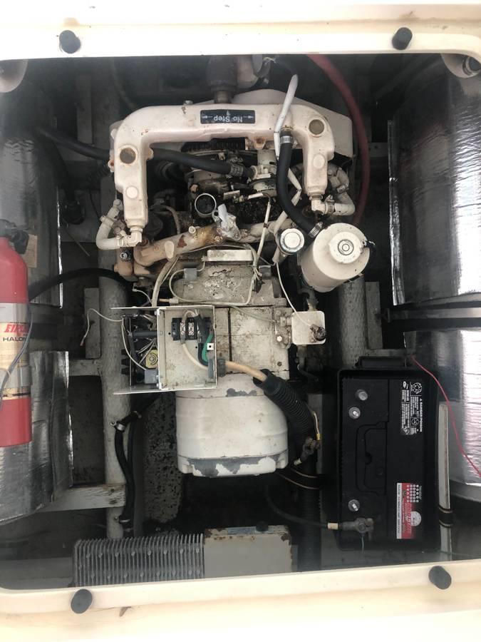 1989 Trojan F 36