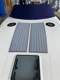 2004 Sea Ray 320 Sundancer