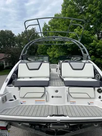 2021 Yamaha Boats 252SE