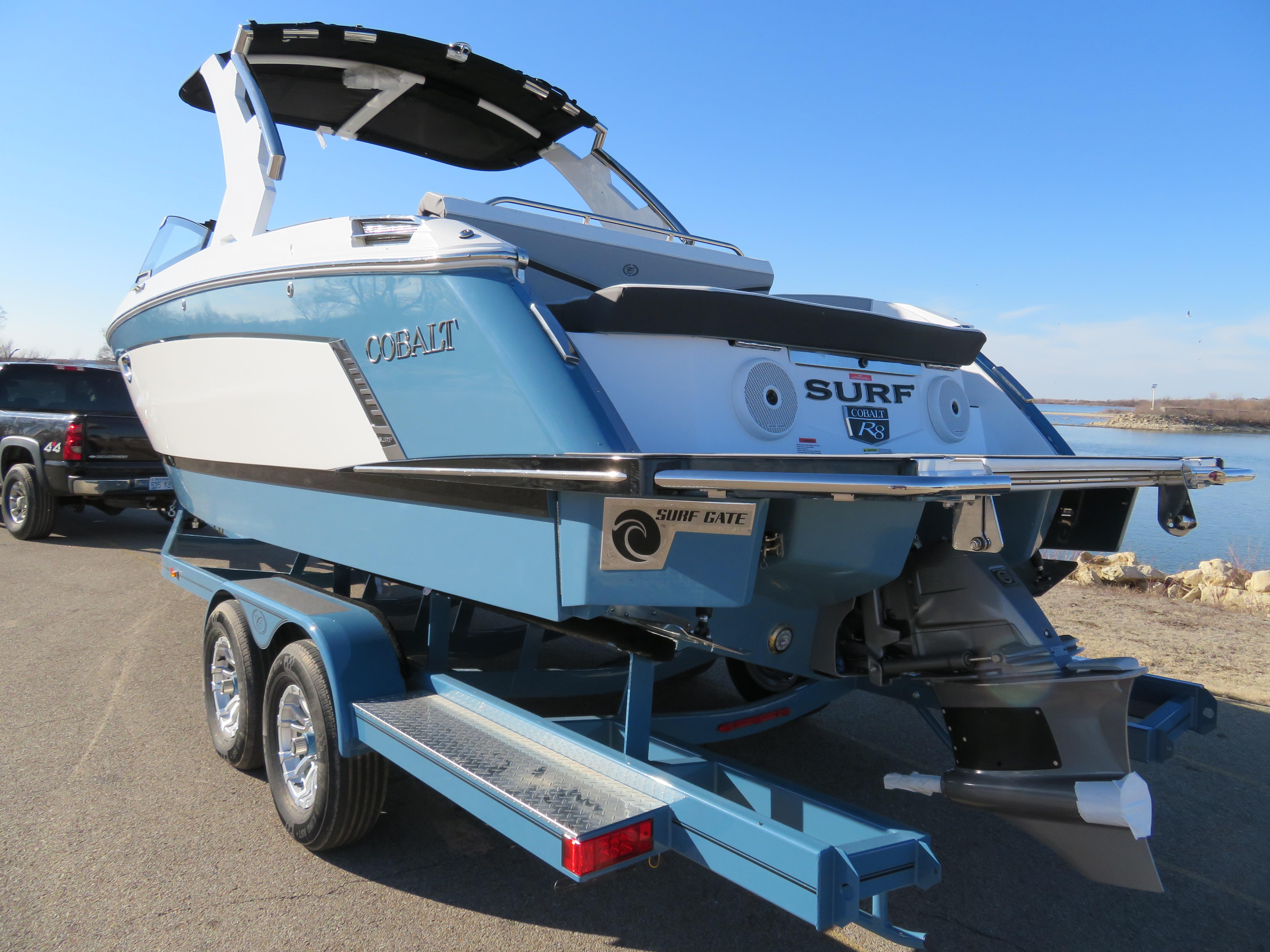 Used 2023 Cobalt R8 Surf, 67042 El Dorado Boat Trader