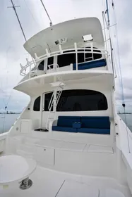 2011 Viking 70 Enclosed Bridge