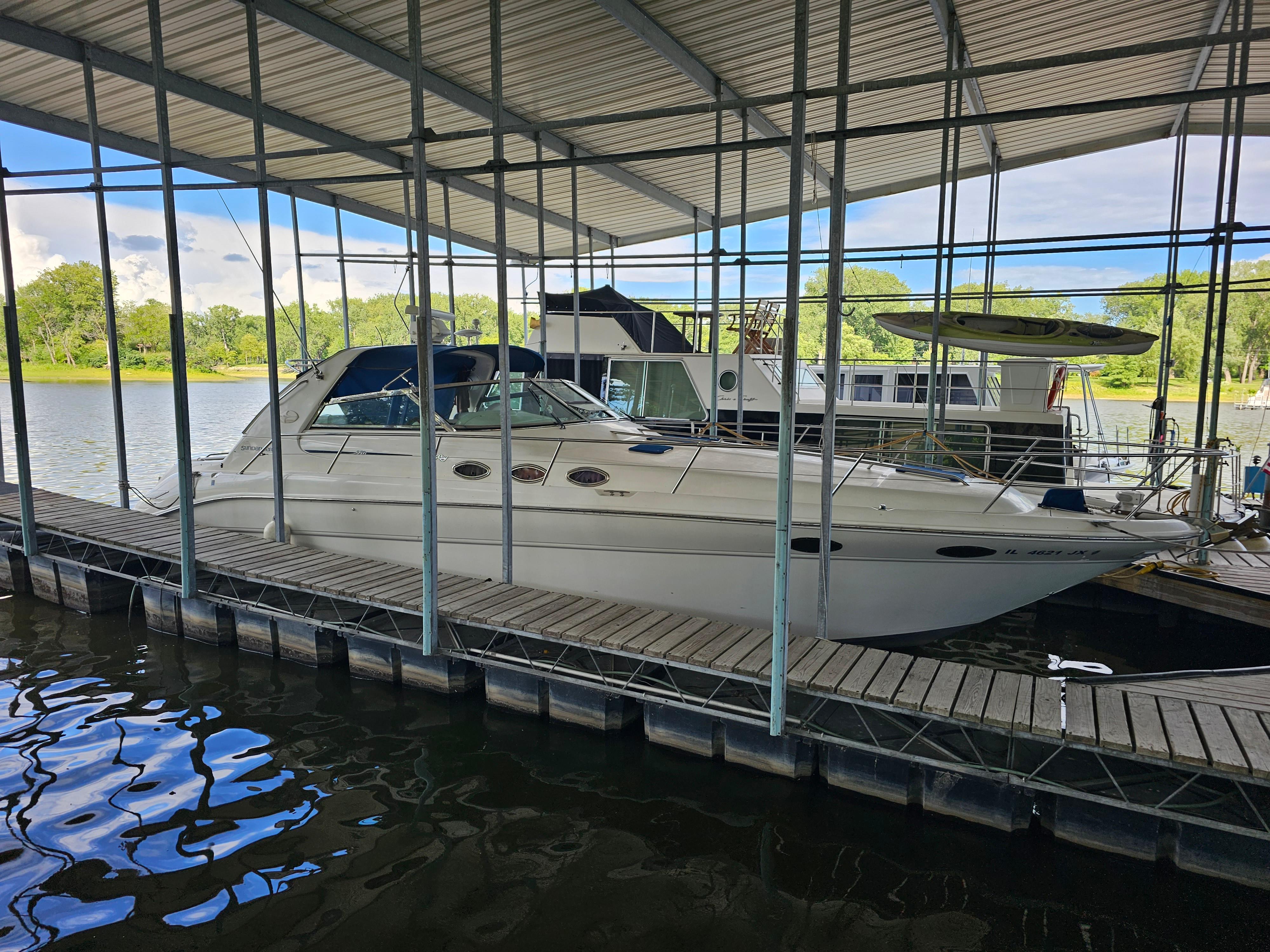 1996 Sea Ray 370 Sundancer