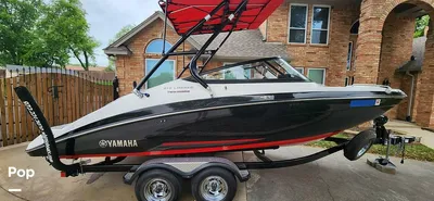 2018 Yamaha Boats 212 Limited