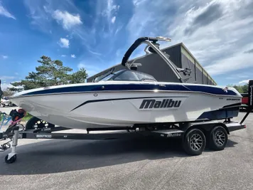 2023 Malibu Wakesetter Lsv 23