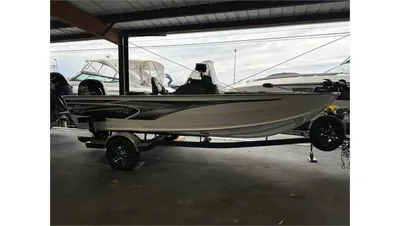 2023 G3 Angler V18 C