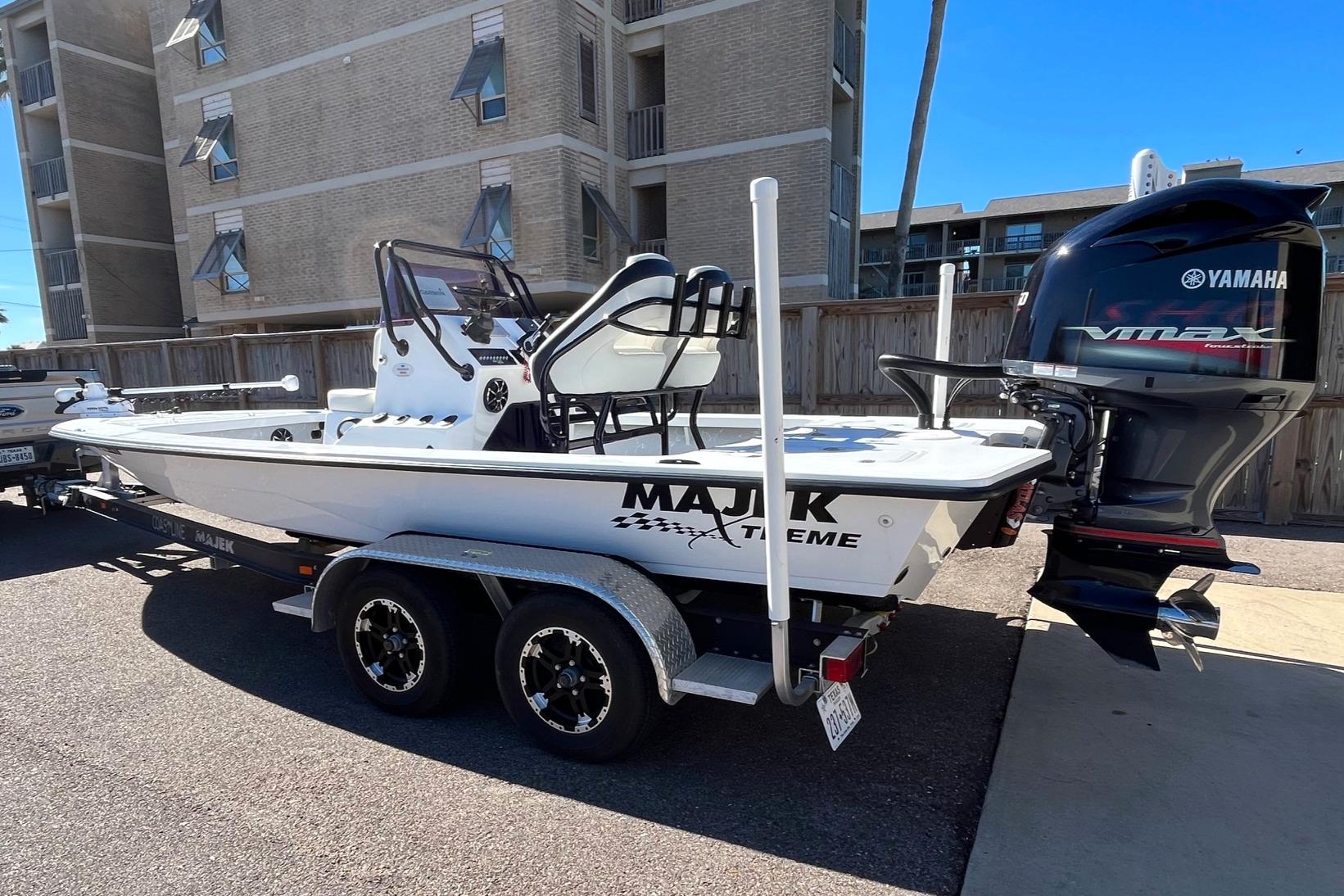 Used 2022 Majek 2200 Xtreem, 78373 Port Aransas - Boat Trader