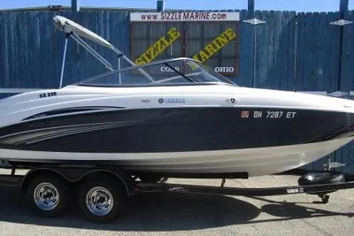 2010 Yamaha Boats SX210