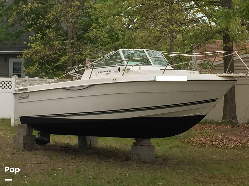 1998 Seaswirl Striper 2150 for sale in Brick, NJ