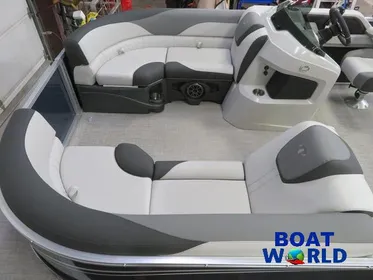 2024 Tahoe LTZ 2185 Cruise Rear Bench (CRB) Pontoon & Honda 4