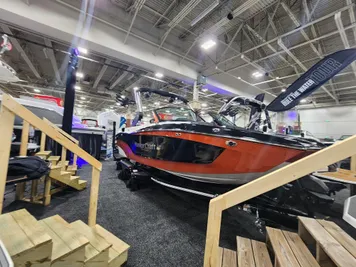 2024 MasterCraft XT-20