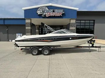 2007 Bayliner 225 Br